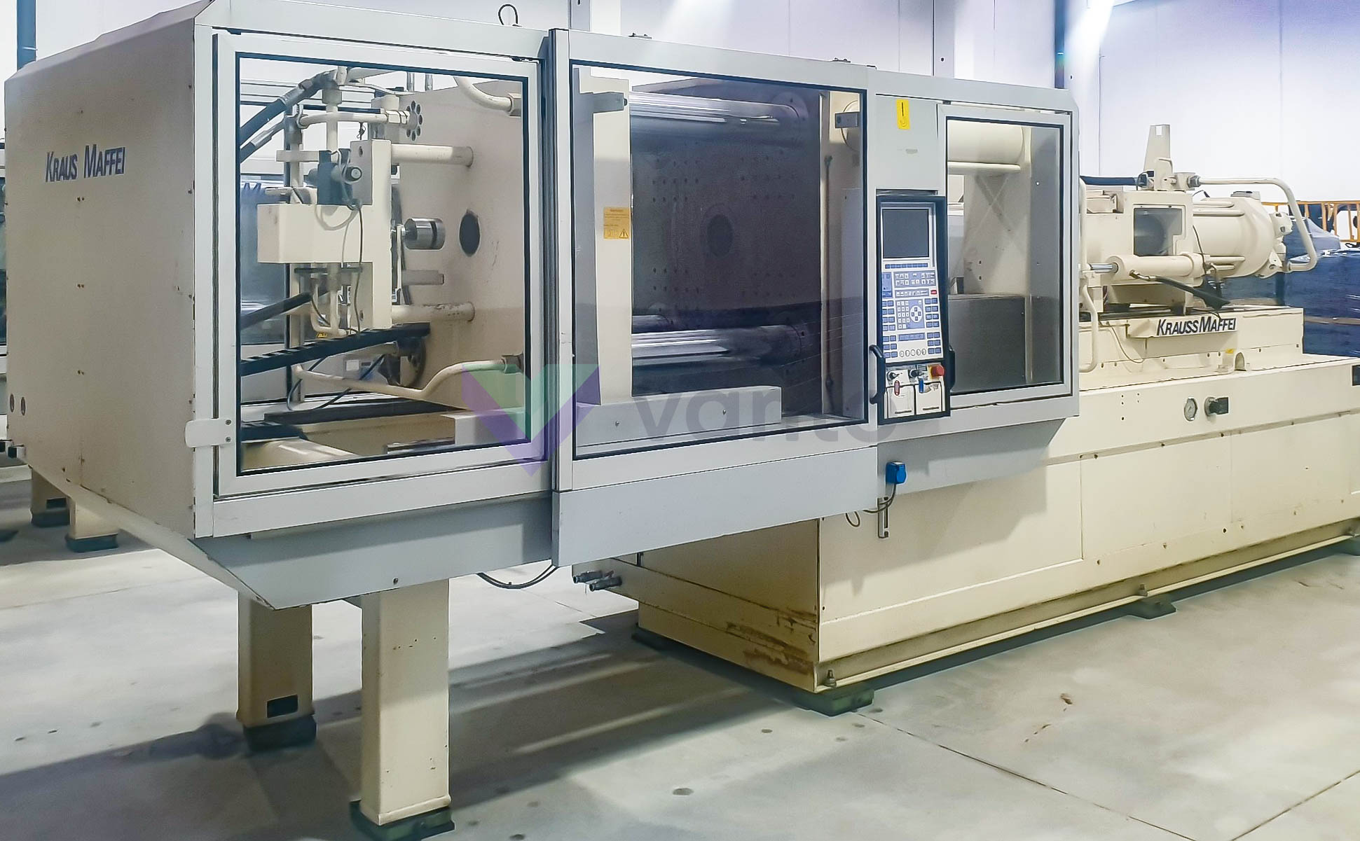 KRAUSS MAFFEI KM 300-1900 C1 300t injection molding machine (2002) id10782
